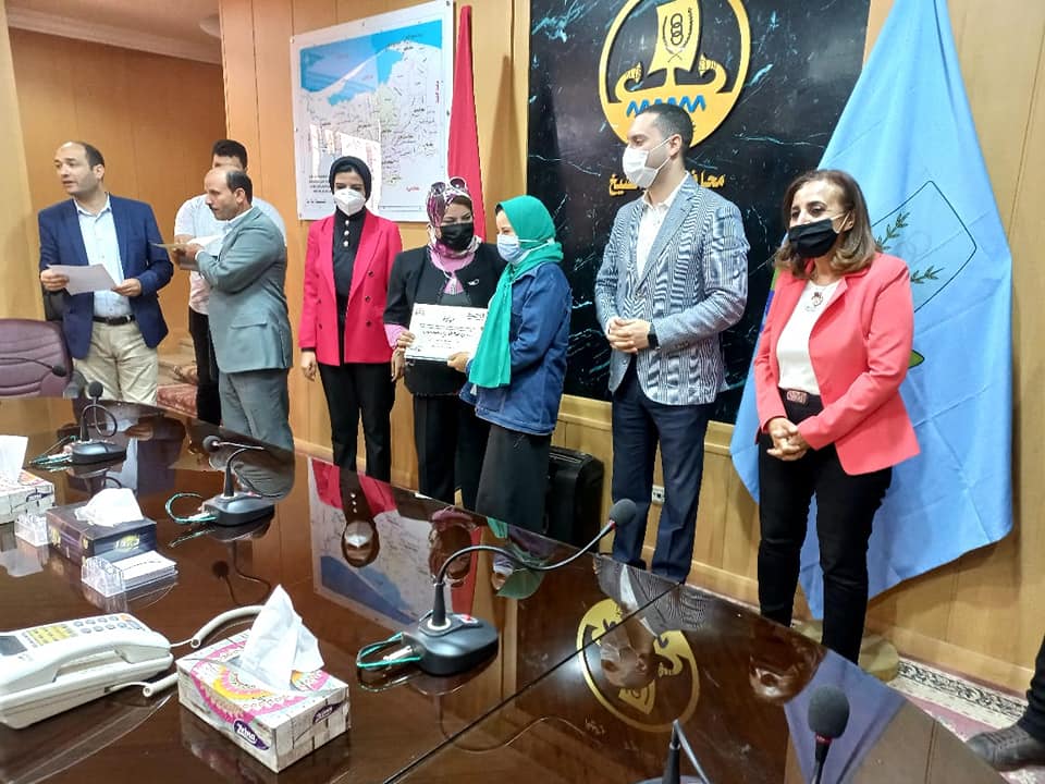 برعاية وزير الاتصالات والمحافظ ورئيس الجامعةتدريب 60 خريجة وطالبات النوعية لإنتاج المقررات الالكترونية بكفرالشيخ وتكريم “شاكر وزير الاتصالات