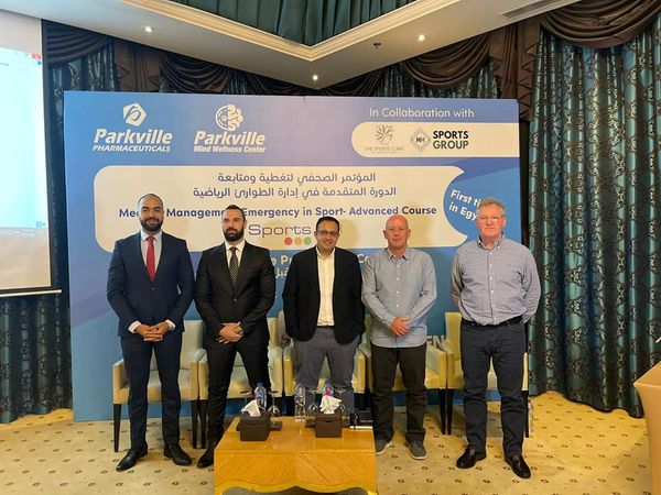 بالصور .. لإنقاذ اللاعبين بالملعب .. إطلاق برنامج تدريب لطب الطوارئ الرياضى في مصر بخبرة عالمية لإنقاذ اللاعبين بالملعب