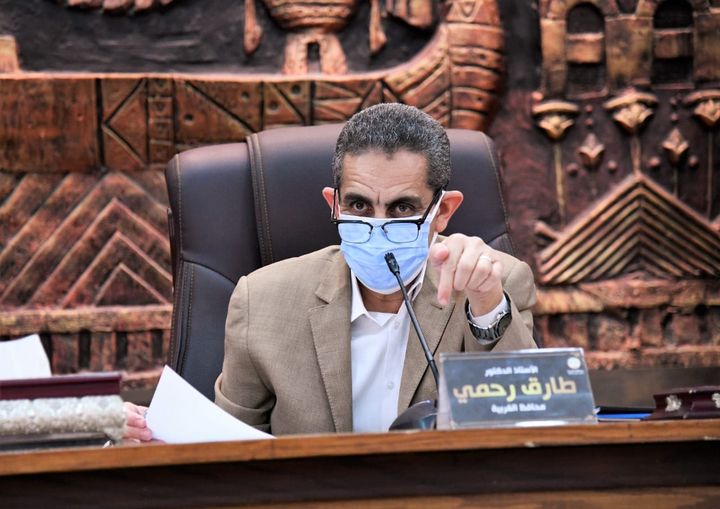 محافظ الغربية : إيقاف عن العمل لمدة ٣ أشهر وخصم نصف الراتب للموظف الذي يحرق المخالفات في المصالح الحكومية محافظ الغربية