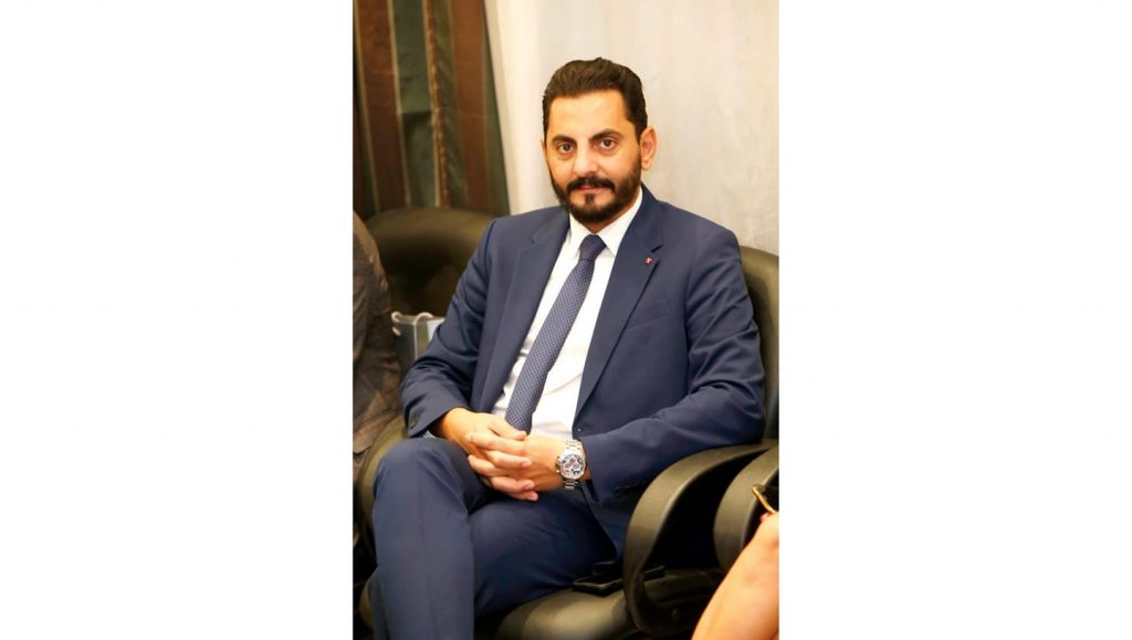 مهزلة الحكم وحق الشعب اللبناني الشعب اللبناني