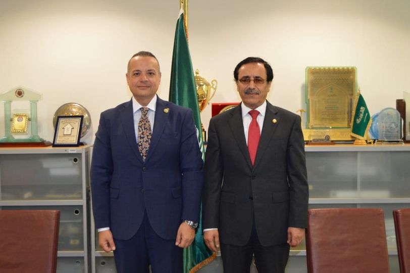 الأمين العام للبرلمان العربي يلتقي المدير العام للمنظمة العربية للتنمية الإدارية للبرلمان العربي