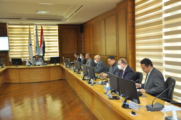 مجلس عمداء جامعة كفرالشيخ : زيارات ميدانية لطلاب الجامعة للمشروعات القومية والتنموية الكبرى التي تشهدها الدولة