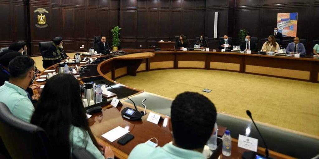 رئيس الوزراء يجيب عن أسئلة الشباب المشاركين في “ملتقى لوجوس الثالث للشباب 2022”