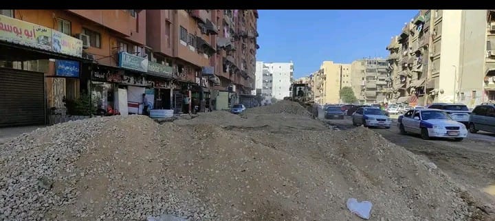 استمرار أعمال تطوير و رفع كفاءة و رصف شوارع منطقة شباب المدينة بحي الزهور ببورسعيد