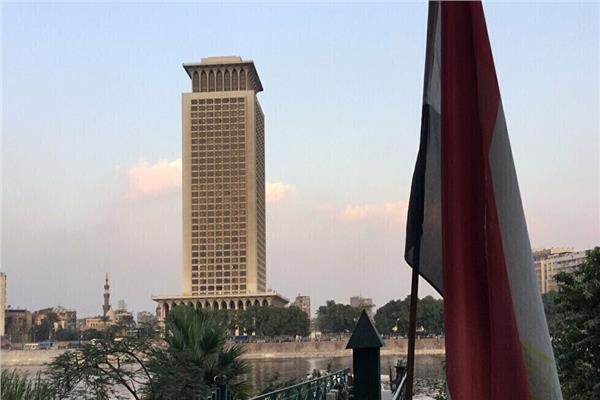 مصر تدين الهجوم على ميناء قنا اليمني من جانب جماعة الحوثي ميناء قنا