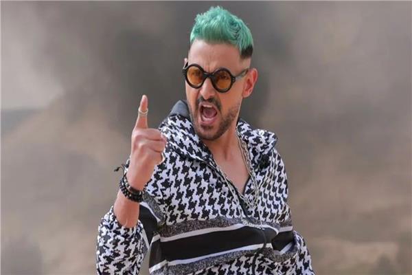 بعد شائعة إصابته بالعمى.. رامز جلال يحتفل بفوز السعودية رامز جلال