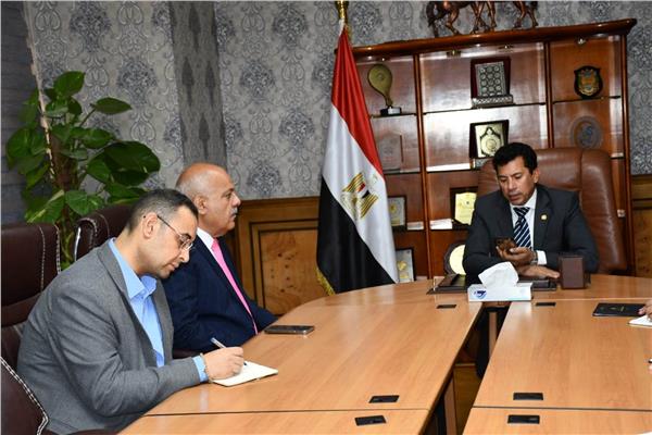 الرماية يشكر أشرف صبحي على الدعم والمساندة في أنشطة الاتحاد المحلية والدولية