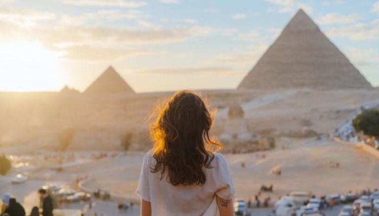 السياحة المصرية في 2023.. هل تصبح “الحصان الأسود” للاقتصاد؟