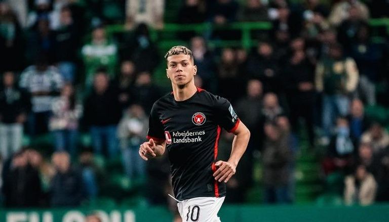أول أهداف إمام عاشور في الدوري الأوروبي.. 10 دقائق تكفي