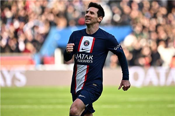 رونالدو: ميسي هو من سيتوج بجائزة «ذا بيست»
