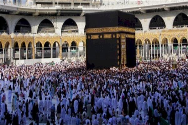 الحكومة تنفي قرارا بمنع جميع أصحاب الأمراض من السفر لأداء مناسك الحج