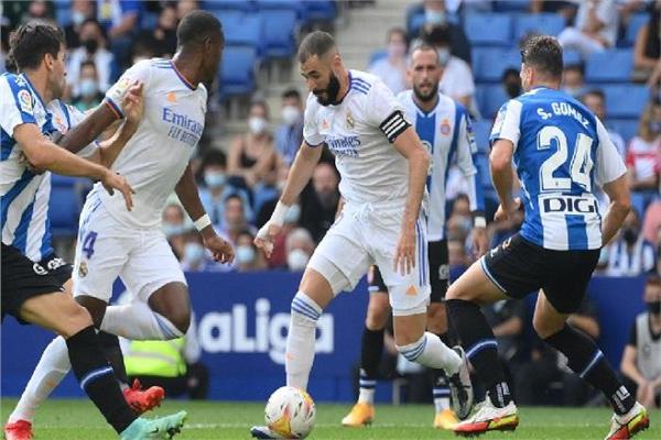 انطلاق مباراة ريال مدريد ضد إسبانيول في الدوري الإسباني