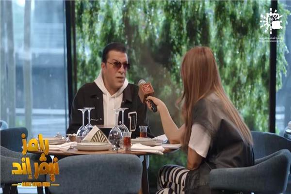 مصطفي كامل يرفض وصف ويجز بـ المطرب