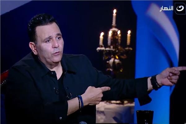 محمد فؤاد في رسالة غاضبة لـ محمد هنيدي.. راعي العيش والملح