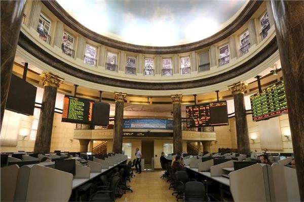 ارتفاع جماعي لمؤشرات البورصة المصرية في منتصف جلسة اليوم