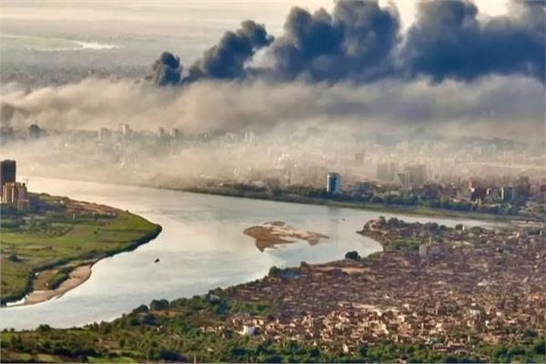 الخارجية: إعادة تمركز للبعثة المصرية لإجلاء ما تبقى من أبناء الجالية بالسودان