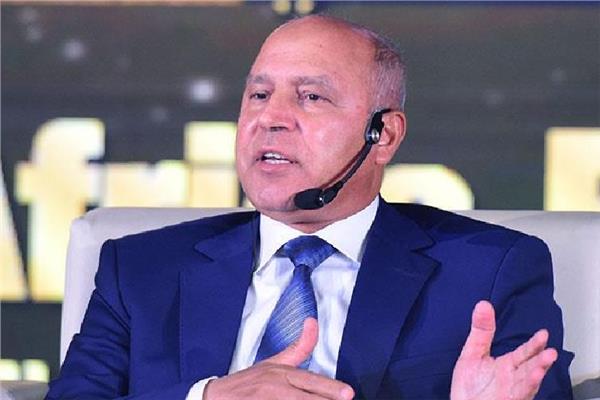 كامل الوزير: هشجع الأهلي من المدرجات في مباراة الوداد كامل الوزير