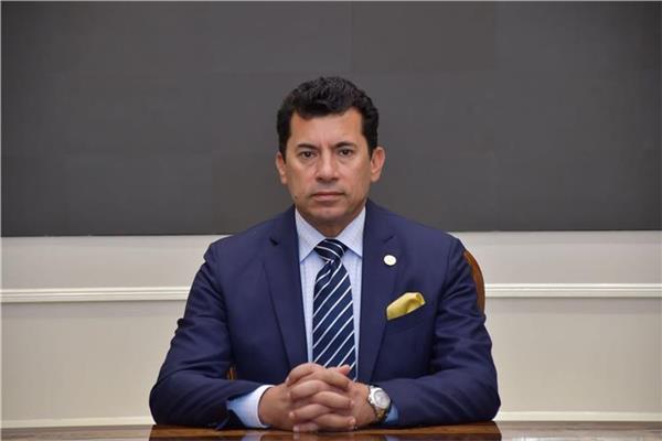 وزير الرياضة عن بيع النادي الأهلي للمستثمرين: شائعات مغرضة