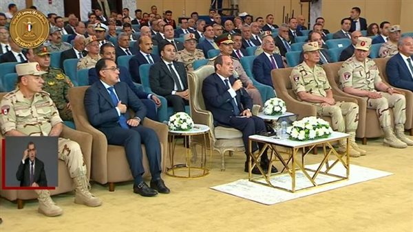أبرز تصريحات الرئيس السيسي خلال افتتاح موسم حصاد القمح بشرق العوينات الرئيس السيسي