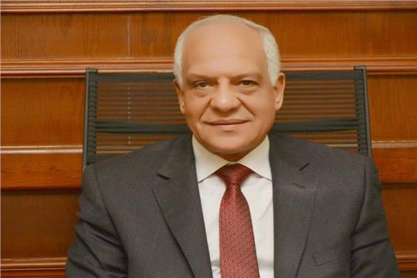 إنسانية محافظ الجيزة.. قرر سحب عمال النظافة حفاظًا على سلامتهم من الحر