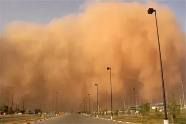 احترسوا.. «الأرصاد» تحذر من عاصفة ترابية وأمطار رعدية الأرصاد