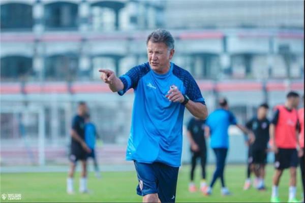اللجنة الفنية بالزمالك تجتمع بأوسوريو لمناقشة ملف الصفقات الجديدة اللجنة الفنية