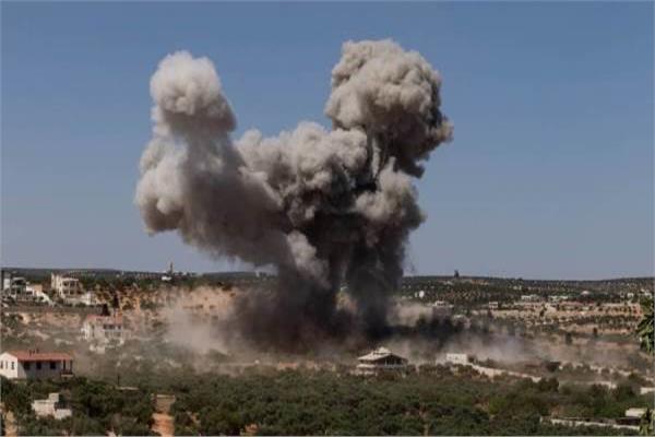 «الدفاع» السورية: مقتل وإصابة عشرات الإرهابيين بقصف جوي في إدلب