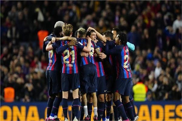 برشلونة يتخلص من حمل ثقيل برشلونة