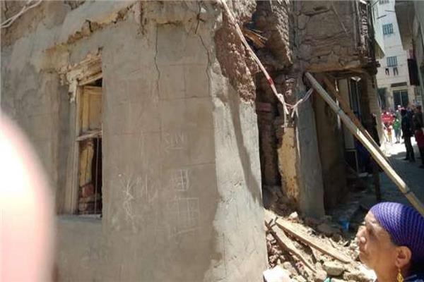 مصرع زوجين بالمنوفية انهار عليهم المنزل بمدينة أشمون وإنقاذ مسنة مصرع زوجين