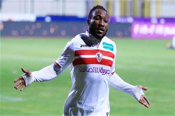 فيفا يخطر الزمالك بإيقاف القيد بسبب مستحقات أتشيمبونج