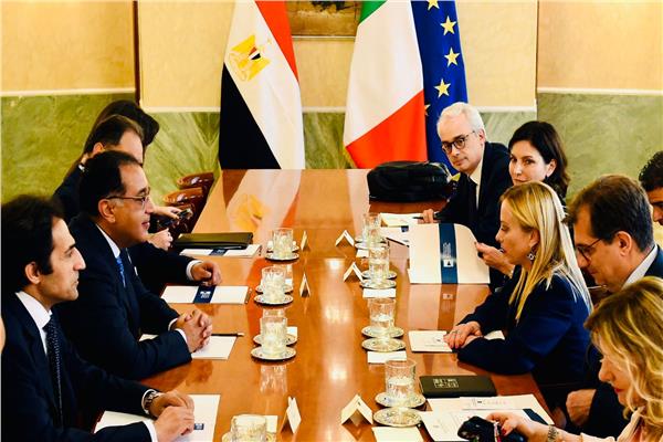 السفير بسام راضي: «ميلوني» تؤكد على «بالغ التقدير للقيادة الحكيمة للرئيس السيسي في المنطقة»