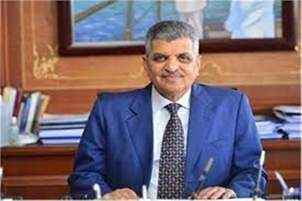 قناة السويس ضخت 143 مليار و 864 مليون دولار إلى الخزانة العامة منذ التأميم