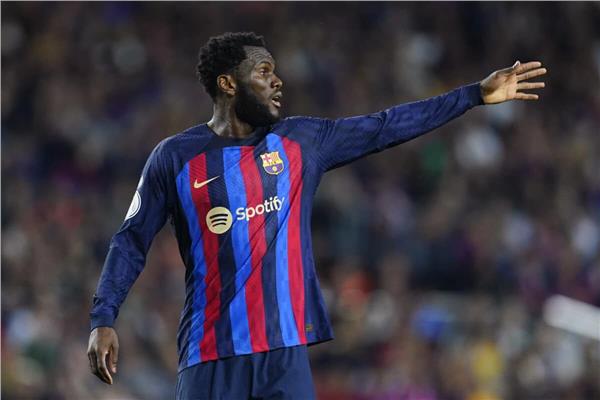 أهلي جدة يعلن التعاقد رسميا مع نجم برشلونة