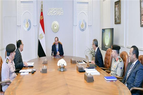 السيسي يتابع تطورات مشروع الشبكة الحكومية الموحدة لتطوير الجهاز الإداري السيسي