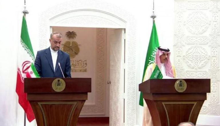 السعودية وإيران نحو تعاون ثنائي أعمق.. والعين على الأمن الإقليمي
