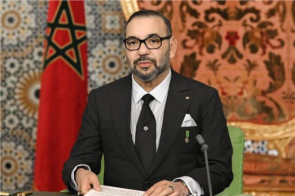 العاهل المغربي يتفقد مصابي الزلزال ويتبرع بالدم العاهل المغربي