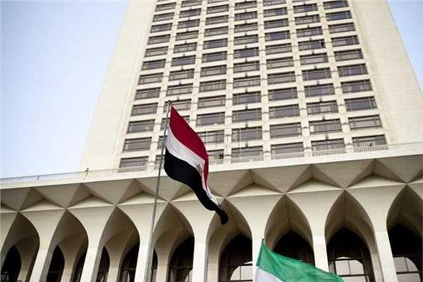 مصر تدين بأشد العبارات تكرار حوادث تمزيق المصحف الشريف في هولندا