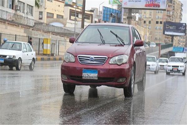 الأحد.. انخفاض درجات الحرارة و سقوط أمطار متفاوتة الشدة انخفاض درجات الحرارة