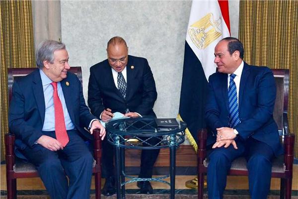 الرئيس السيسي يستعرض جهود التهدئة ووقف التصعيد في غزة مع سكرتير عام الأمم المتحدة