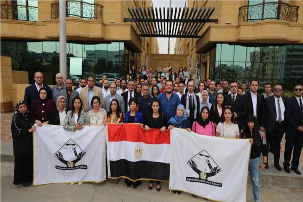 التنسيقية تنظم وقفة احتجاجية لتفويض الرئيس ودعم موقف مصر الرافض لتهجير الفلسطينيين
