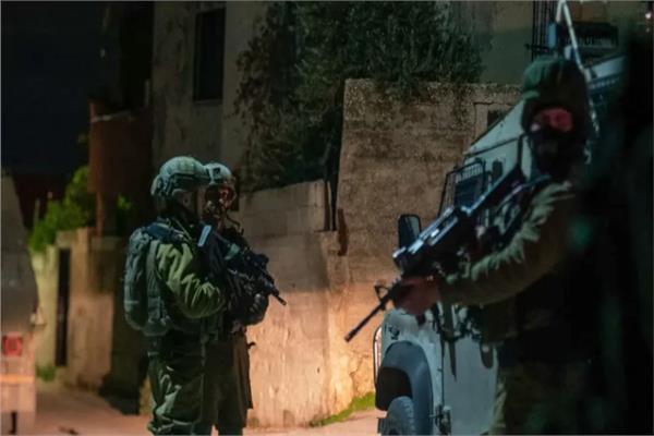 قوات الاحتلال تقتحم مدينة جنين وتحاصر المستشفى الحكومي