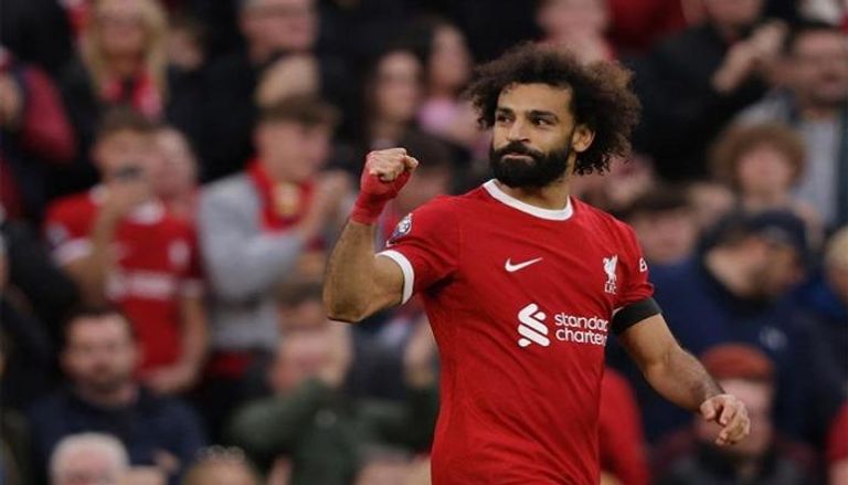 هل يفوز بالكرة الذهبية؟.. محمد صلاح يتلقى نصيحة مثيرة