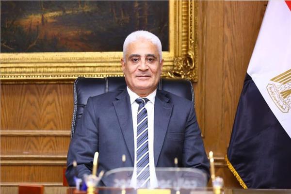 عوض: زيادة الحد الأدنى للمعاشات ليصبح 1300 جنيه والأقصى 10080