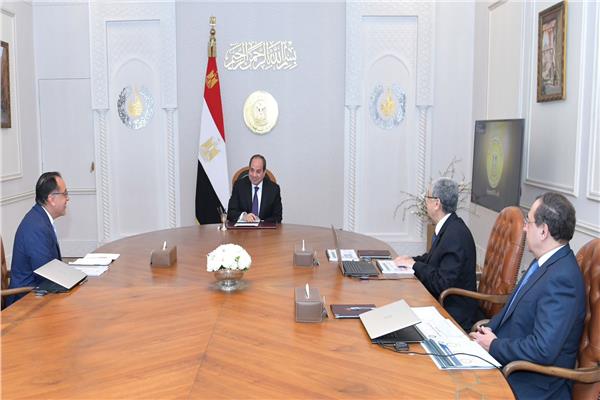 الرئيس السيسي: التحول للطاقة المستدامة أحد العناصر الأساسية لرؤية مصر 2030