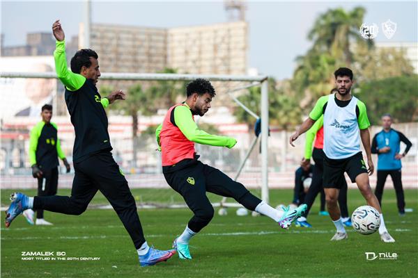 تدريبات بدنية خاصة للاعبي الزمالك بقناع الأوكسجين