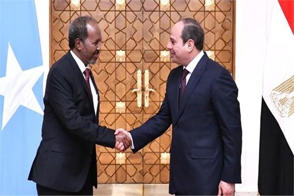 الرئيس السيسي يؤكد موقف مصر الثابت بالوقوف جانب الصومال الشقيق