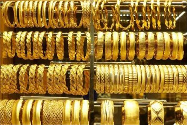 رغم تراجعه عالمياً.. 135 جنيهًا ارتفاعًا في أسعار الذهب محلياً خلال أسبوع