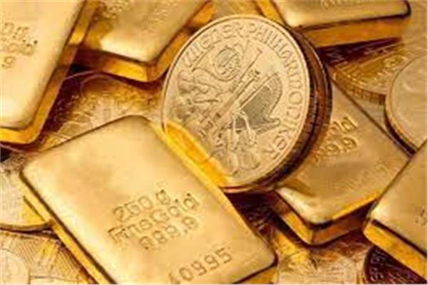شعبة الذهب: التراجع بالسوق المحلية أبطأ من العالمي لهذا السبب
