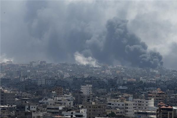 سماع دوي انفجارات لمنازل مواطنين فلسطينيين في عدة مناطق بغزة