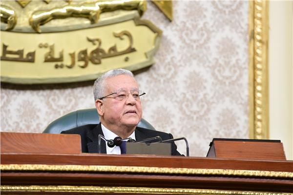 تفاصيل 13 ساعة عمل في البرلمان.. حزمة تشريعات لصالح الدولة والمواطن